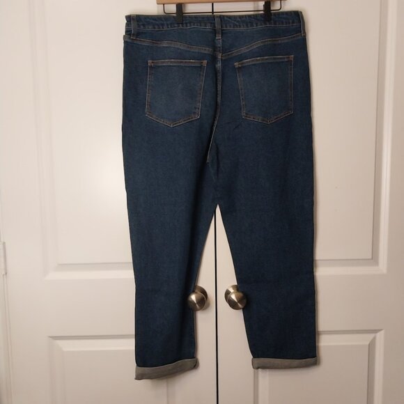 No Boundaries Super High Rise Girlfriend Juniors Jeans - Picture 5 of 7